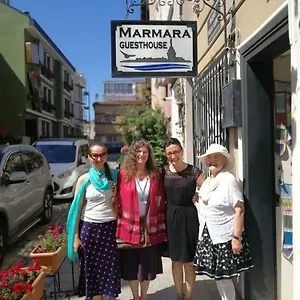  Проживание в семье Marmara
